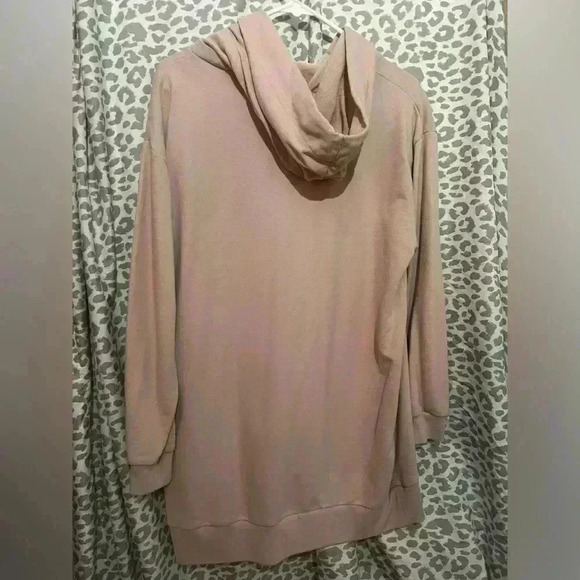 Just Be… Oversized Hoodie - Picture 2 of 4